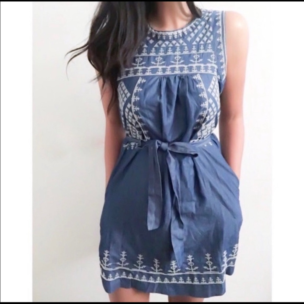 Romeo & Juliet Couture Chambray Dress